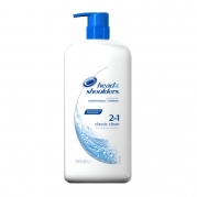 Head & Shoulders Classic Clean 2 in 1 Dandruff Shampoo & Conditioner with pump 33.8 Fluid ounce